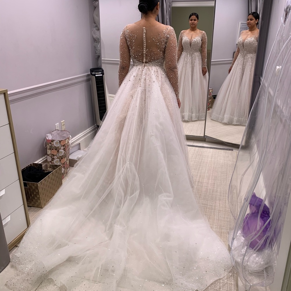 Wedding dress